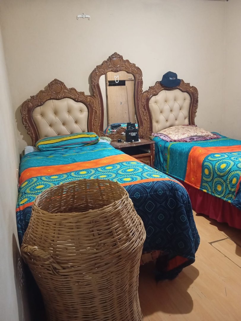 6 Bedroom Property for Sale in Upper Mchubakazi Eastern Cape